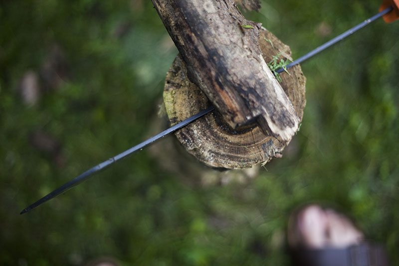 centered knife straight angle